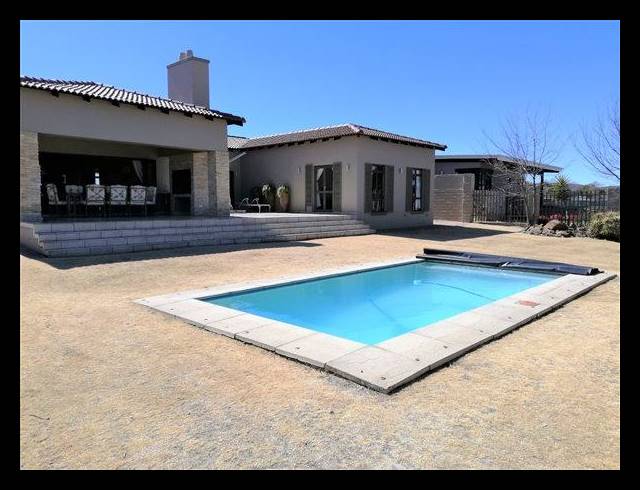 4 BEDROOM HOUSE FOR SALE IN VAAL MARINA